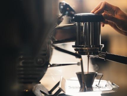 ช่วงเวลากาแฟ · Coffee at BLUR